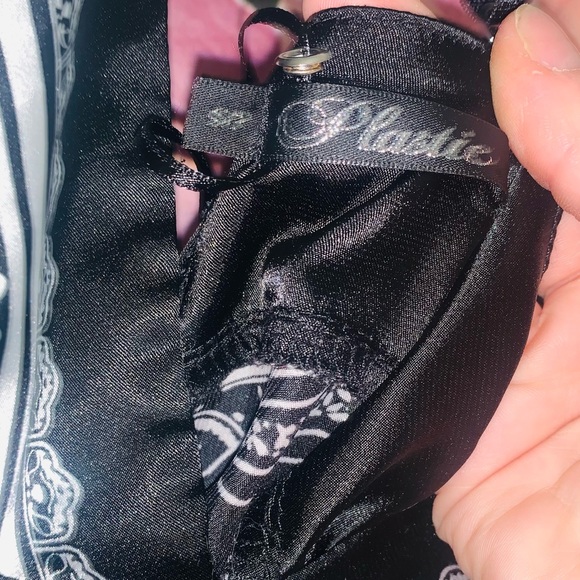 PLASTIC BRAND🩶Silky, Satin Flowy Camisole - Picture 8 of 10